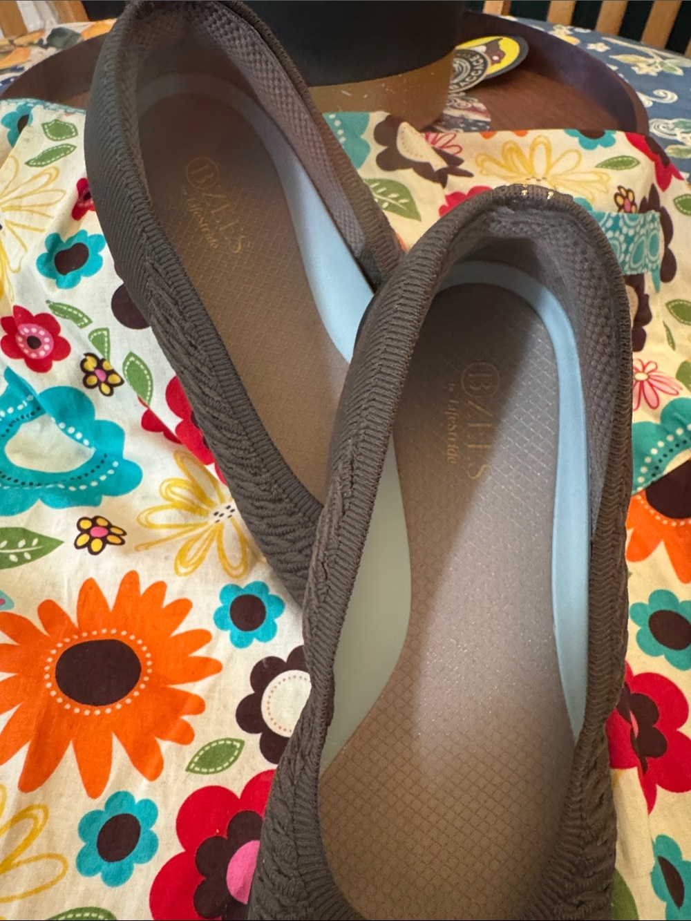 Bzees Women's Charcoal Gray Slip-On Flats